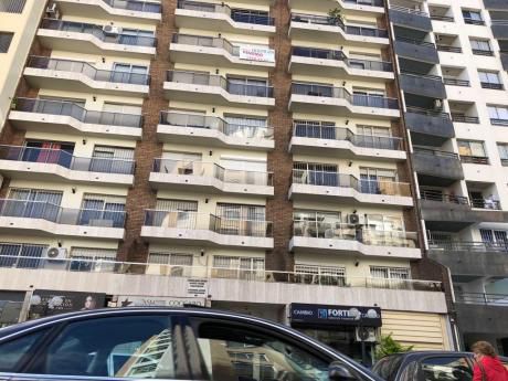 Pocitos Venta Apartamento 3 Dorm+serv. Tza. Gge