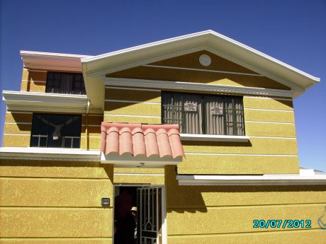 Vendo Chalet De Tres Plantas