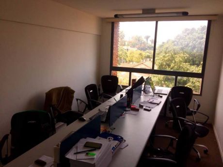Vendo Comoda Oficina En Edificio , Excelente UbicaciÓn