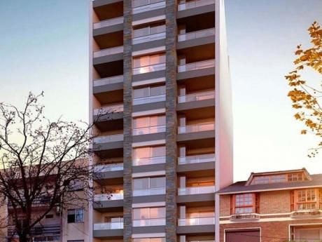 Vendo Ambiente, Próximo A La Rambla, Lavadero, Barbacoa, Pocitos, Montevideo, Uruguay - 2 Meses Gratis