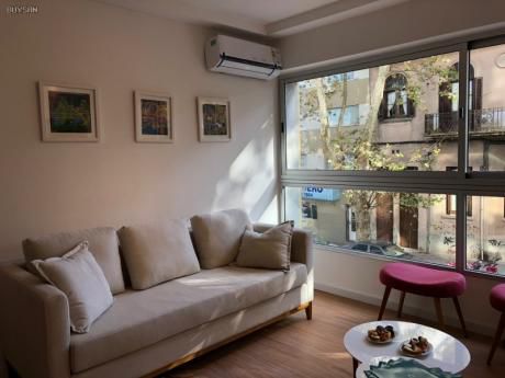 Vendo Apartamento 2 Dormitorios En El Corazón Del Cordón Montevideo Uruguay, A Pasos De La Universidad, Tres Cruces Y 18 De Julio