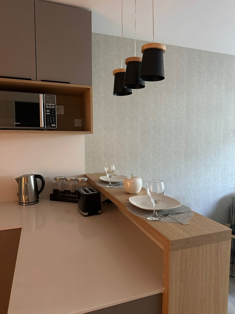 Alquiler 1 dormitorio Garaje con muebles en Buceo con vistas 360 de la Ciudad a pasos de WTC y Rambla. · Foto 11