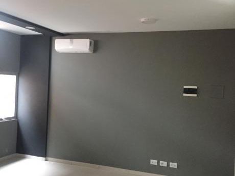 Oficina En Alquiler En Top Center
