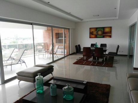 Departamento De Lujo En Equipetrol