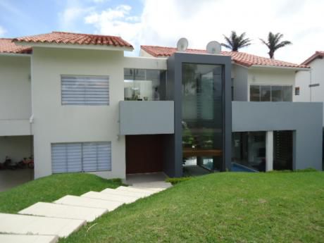 Colinas Del Urubo La Cañada Alquilo Casa