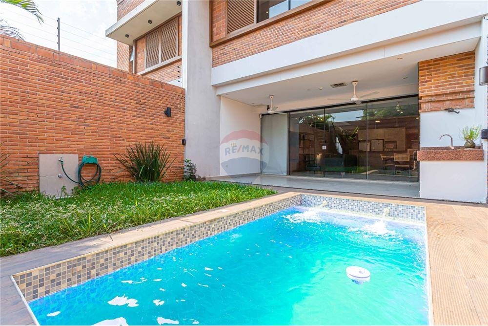 Triplex - Alquiler - Villa Morra, Paraguay — foto 2