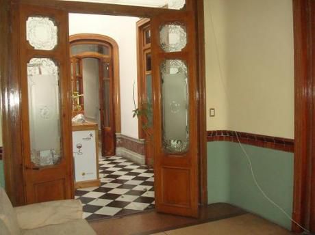 Alquiler Importante Casa De Estilo Cordón