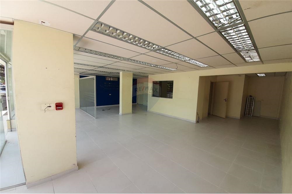 ALQUILO EDIFICIO COMERCIAL,S/ CACIQUE EN LAMBARE — foto 2