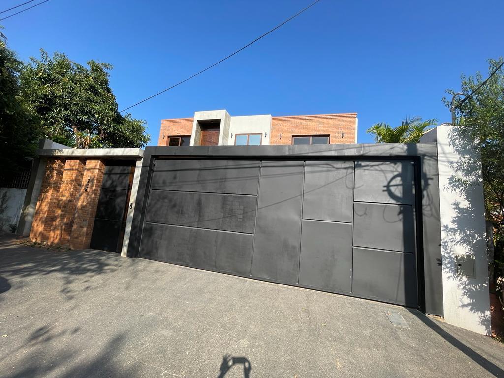 Casa en venta en Mburucuyá