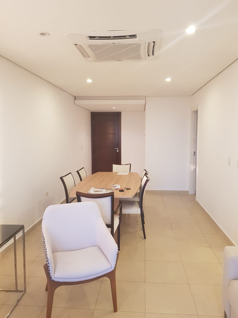 Hermoso departamento 2 dormitorios - Amueblado — foto 2