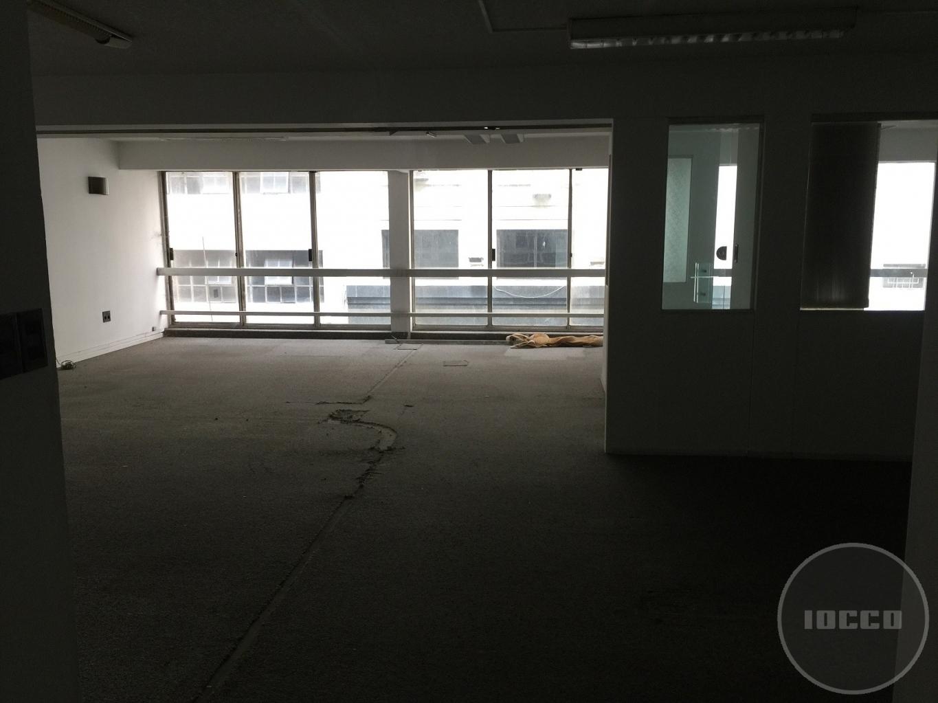 OFICINA EN CIUDAD VIEJA -  2° PISO "EDIFICIO PRESIDENTE" - · Foto 3
