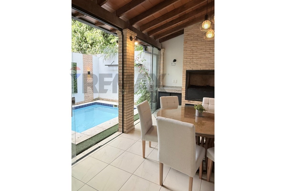 Alquilo dúplex con Piscina en Lambaré — foto 2