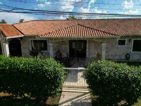 Vendo amplia casa en el Parana Country Club — foto 2