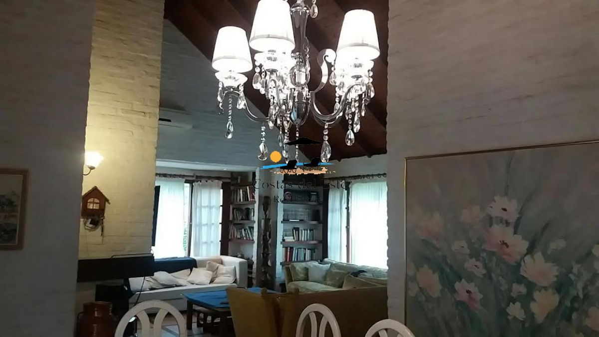 Alquiler Anual,hermosa Casa De 3 Dormitorios En Jardines De Córdoba,punta Del Este! · Foto 6