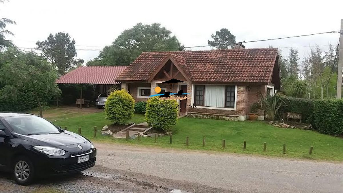 Alquiler Anual,hermosa Casa De 3 Dormitorios En Jardines De Córdoba,punta Del Este! · Foto 7