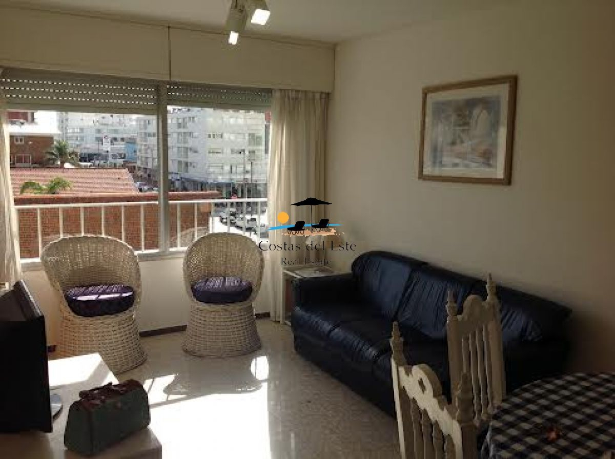 Alquiler Anual Bonito Departamento De 1 Dormitorio Y Medio En La Peninsula De Punta Del Este!! · Foto 1