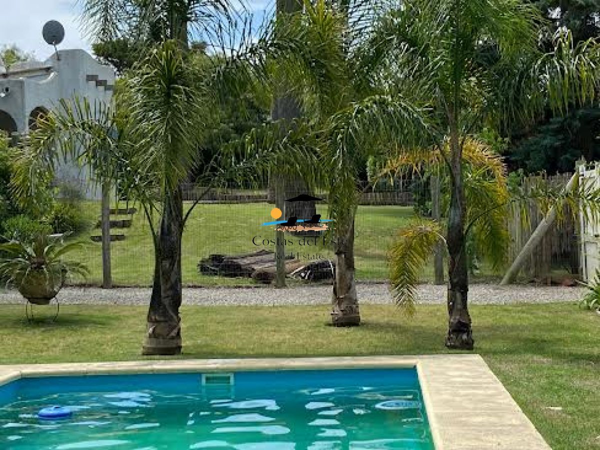 Casa En Alquiler Anual De 4 Dormitorios Y Piscina,rincon Del Indio · Foto 4