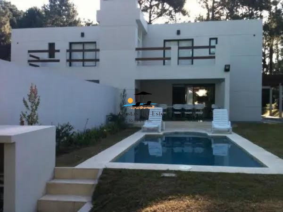 Alquilo Anual Casa De 4 Dorm. En El Mejor Complejo De Punta! · Foto 4