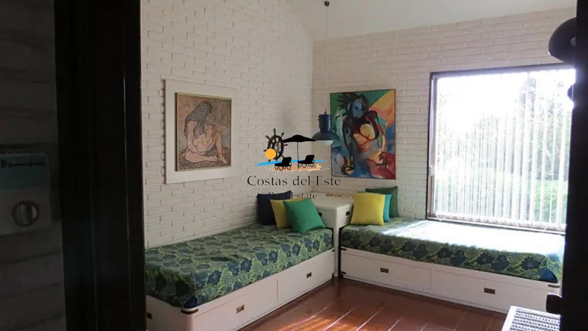 Alquiler Anual Hermosa Casa En Paradas De Playa Mansa, 4 Dormitorios,gran Parque!! · Foto 7