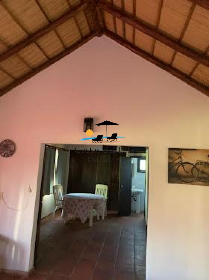 Alquiler Anual Hermoso Quincho Con Amplio Parque A Pocas Cuadras Del Mar!! · Foto 6
