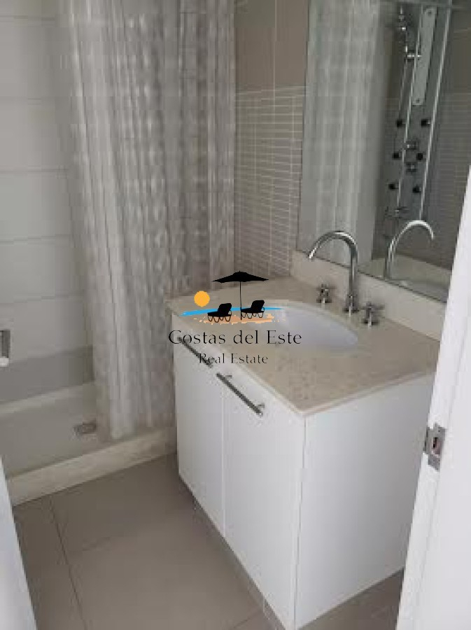 Alquiler Anual Bonito Departamento De 1 Dorm.definido En Zona Roosevelt!! · Foto 3