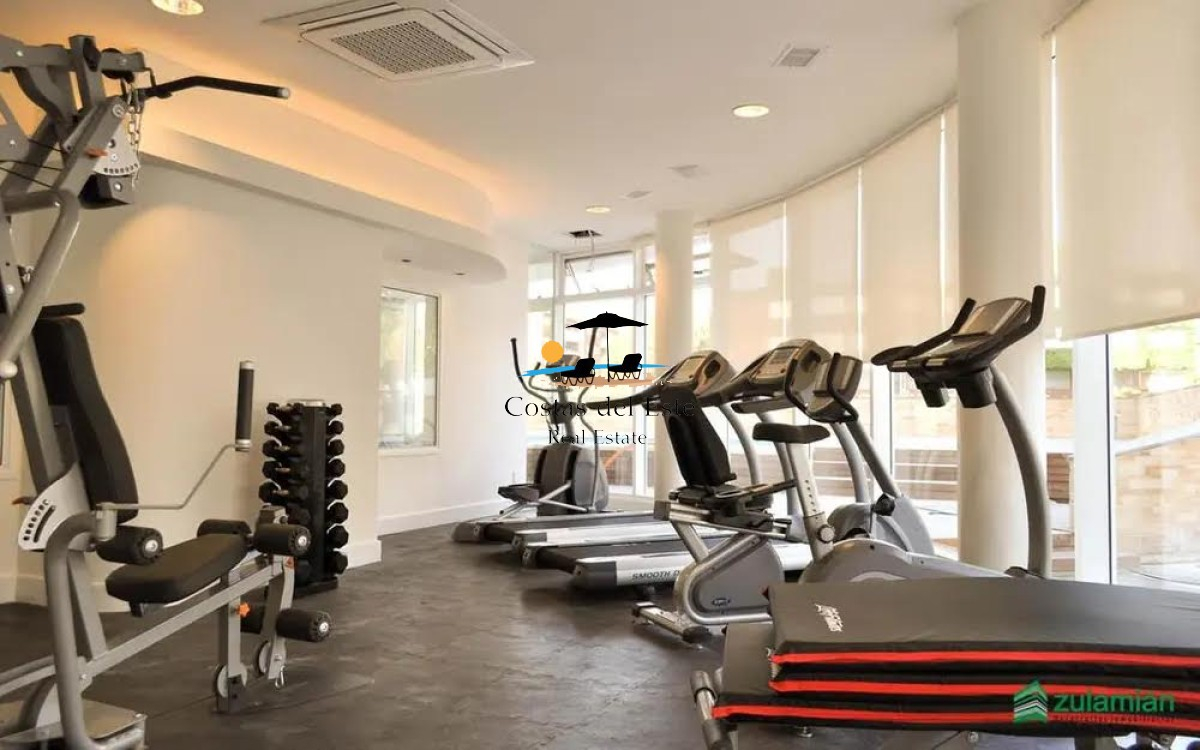 Alquiler Anual Hermoso Departamento De 2 Dormitorios En La Mansa!! · Foto 2