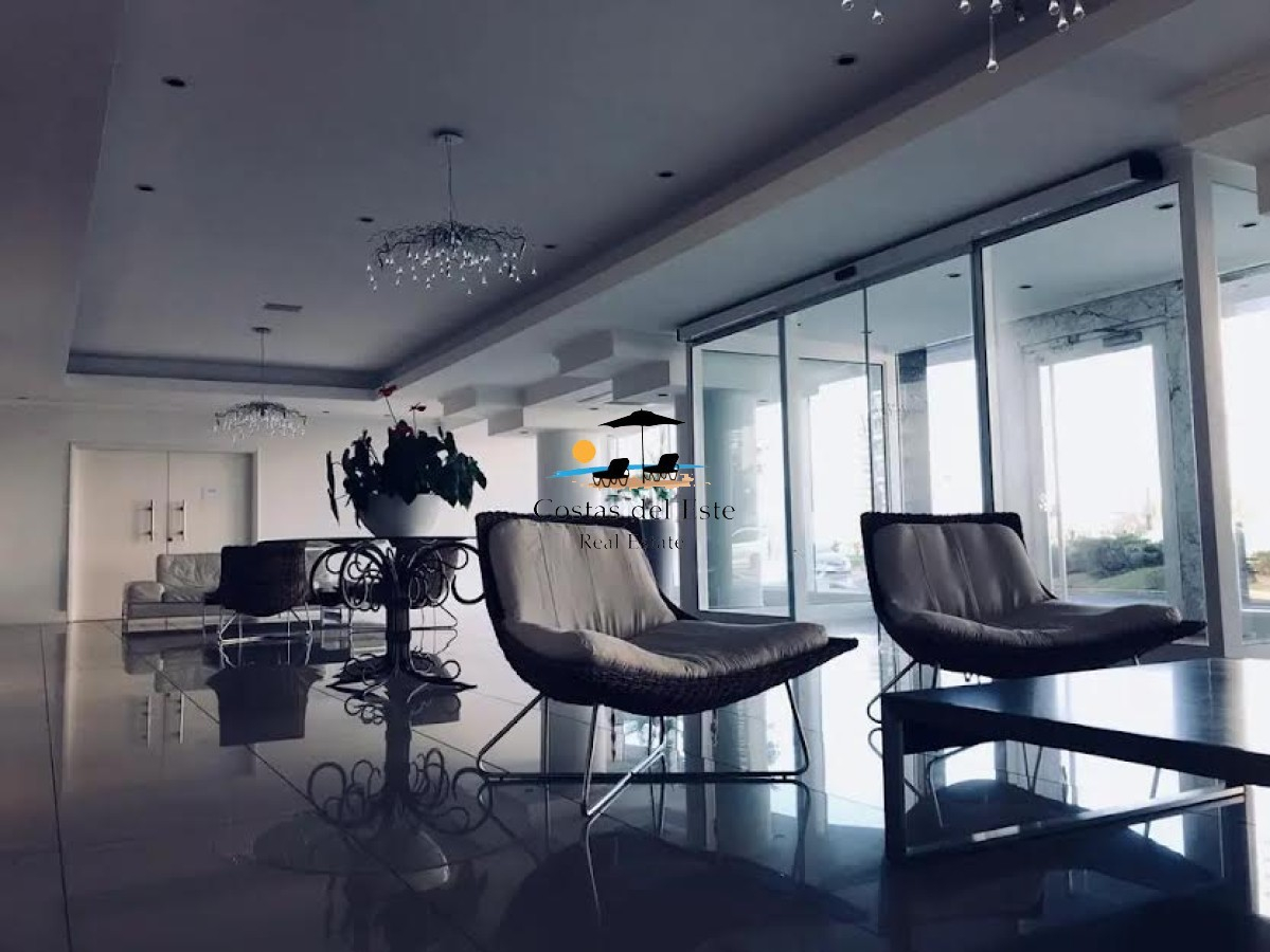 Alquiler Anual Hermoso Departamento De 2 Dormitorios En La Mansa!! · Foto 5