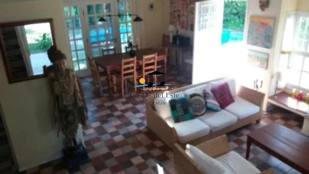 Alquilo Anual Hermosa Casa En La Brava De 3 Dormitorios Y Piscina!! · Foto 3