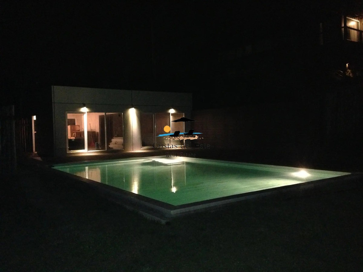 Alquilo Anual Preciosa Casa En Punta Del Este · Foto 3