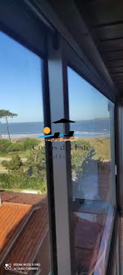 Alquiler Anual Hermoso Departamento De 2 Dormitorios Frente Al Mar!! · Foto 3