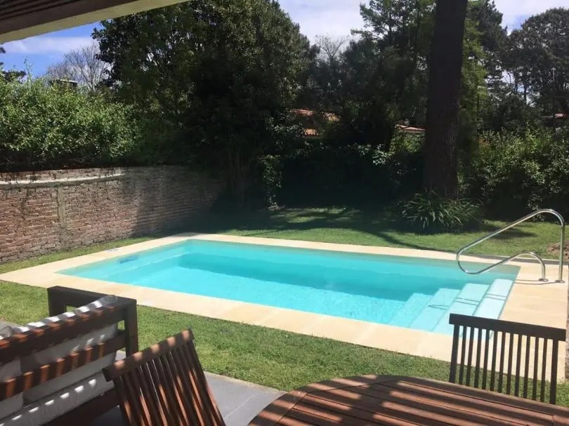 Alquiler ANUAL ,confortable Casa En La Mansa,3 Suite Y Piscina Climatizada!! · Foto 3
