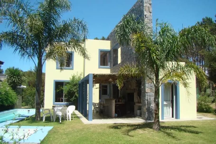 Casa en alquiler de 4 dormitorios c/ cochera en La Barra · Foto 4