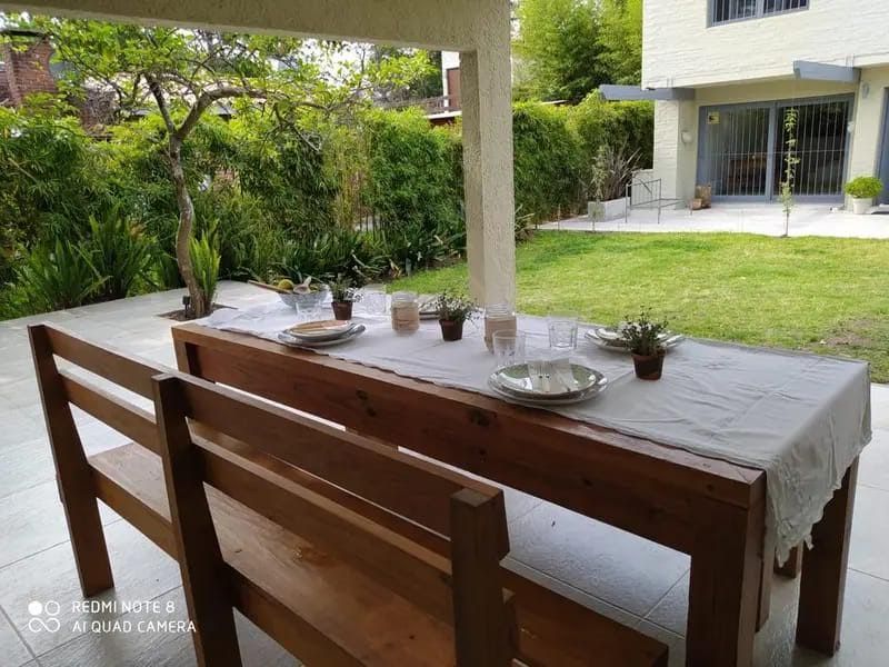 Casa en alquiler de 3 dormitorios c/ cochera en Pinares · Foto 7