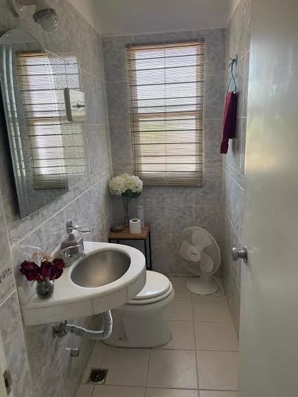 Apartamento en alquiler ANUAL 3 dormitorios, Península, Punta del Este. · Foto 5