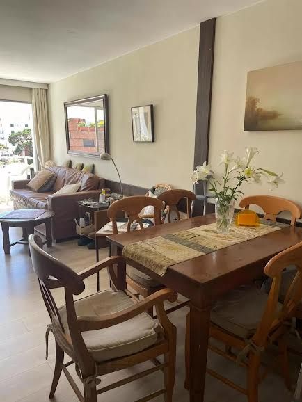 Apartamento en alquiler ANUAL 3 dormitorios, Península, Punta del Este. · Foto 6