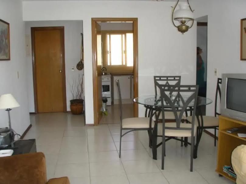 Apartamento en alquiler de 2 dormitorios c/ cochera en Península · Foto 7