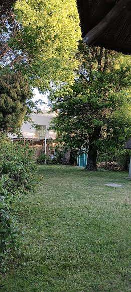 Casa en alquiler de 3 dormitorios c/ cochera en Rincón del Indio · Foto 2