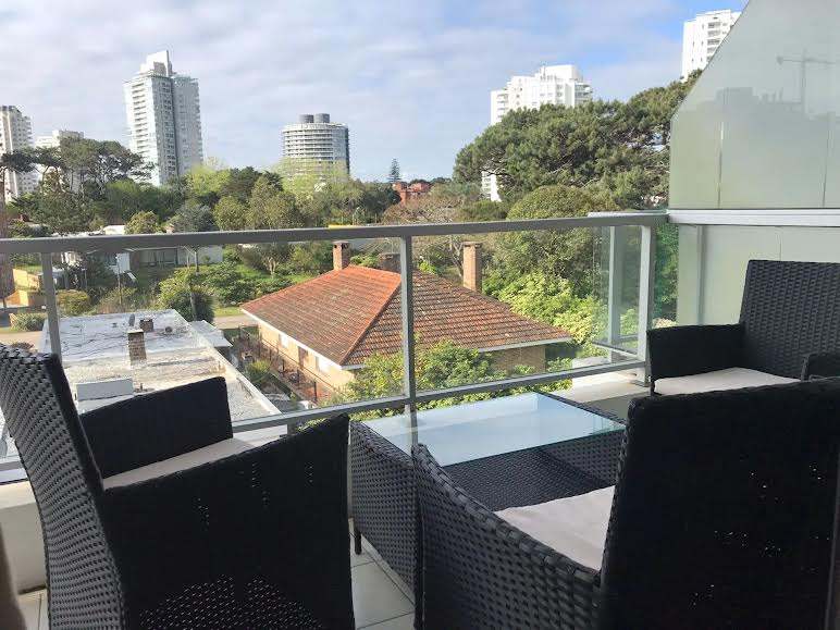 Apartamento en alquiler de 1 dormitorio c/ cochera en Aidy Grill · Foto 2