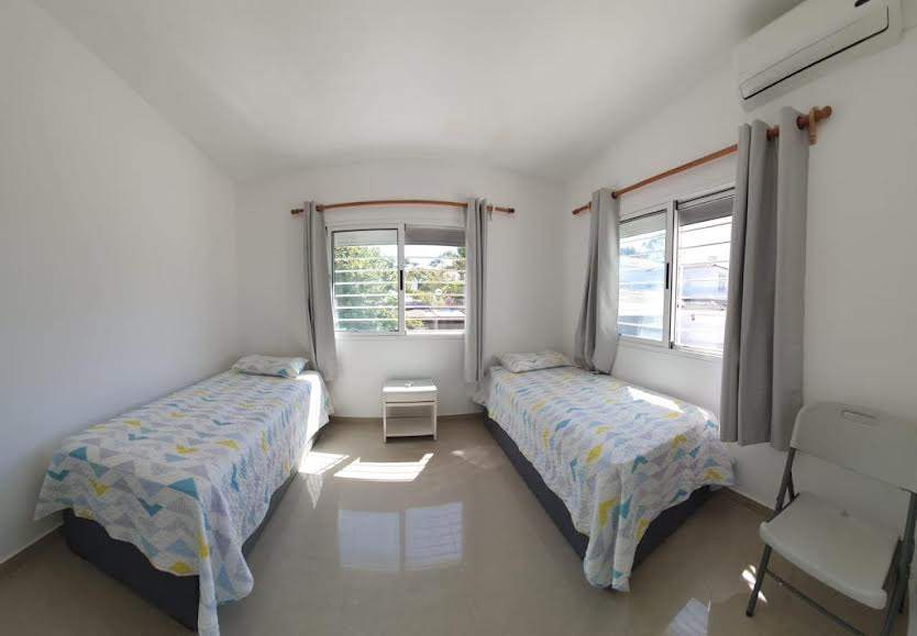 Casa en alquiler de 3 dormitorios c/ cochera en Playa Mansa · Foto 5