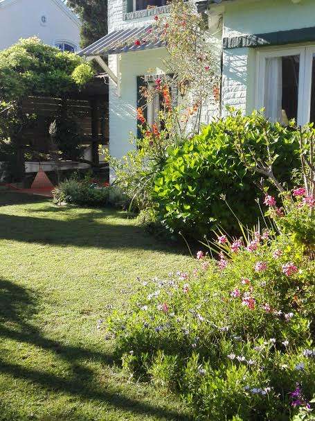 Casa en alquiler de 4 dormitorios c/ cochera en La Barra · Foto 2