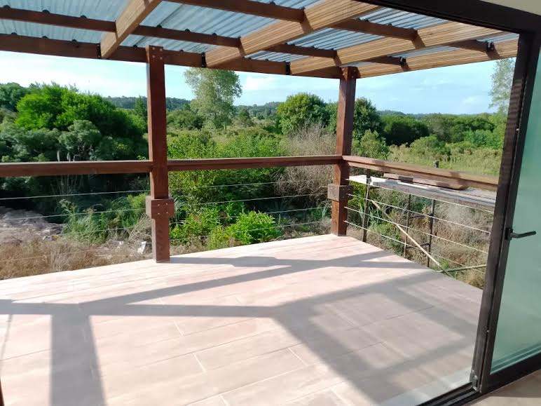 Casa en alquiler de 2 dormitorios c/ cochera en Playa Mansa · Foto 4