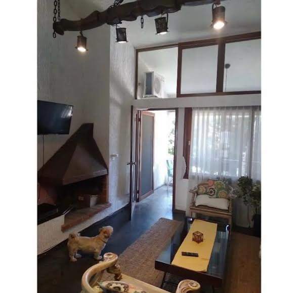 Casa en alquiler de 2 dormitorios c/ cochera en Cantegril · Foto 3