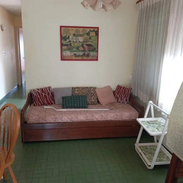 Apartamento en alquiler c/ cochera en Playa Mansa · Foto 4