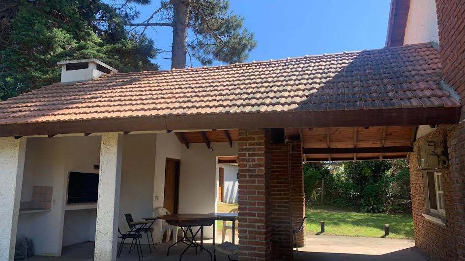 Casa en alquiler c/ cochera en Cantegril · Foto 2