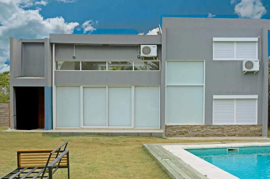 Casa en alquiler c/ cochera en Beverly Hills · Foto 5
