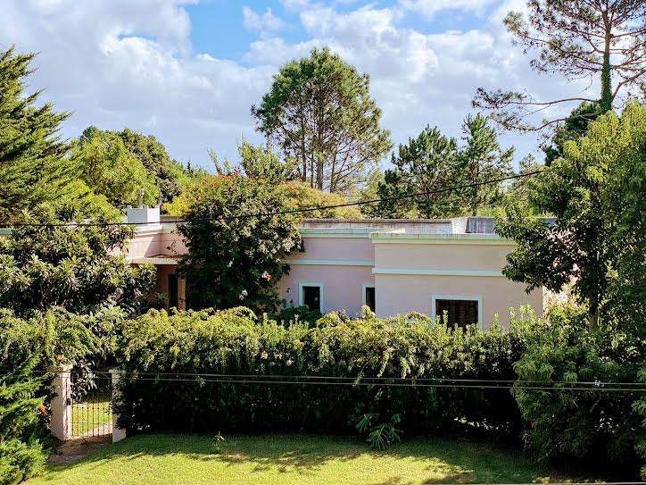 Casa en alquiler c/ cochera en Barrio Córdoba · Foto 1