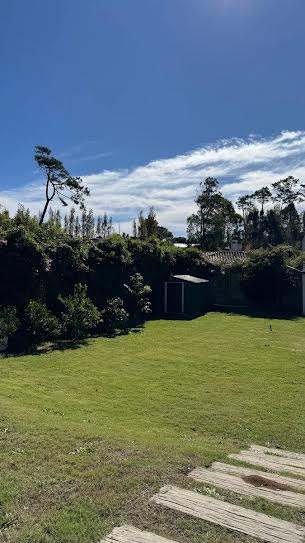 Casa en alquiler c/ cochera en Pinares · Foto 6