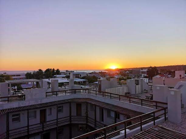 Apartamento en alquiler c/ cochera en Manantiales · Foto 3