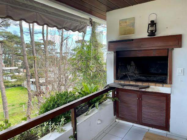 Apartamento en alquiler c/ cochera en Arcobaleno · Foto 1