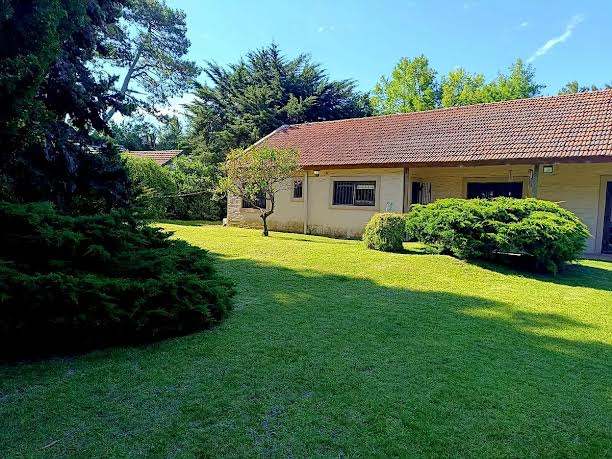 Casa en alquiler c/ cochera en Marly · Foto 7